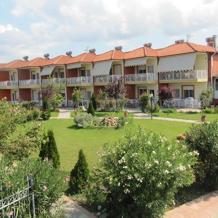 Daniel Studios Kallithea  Luaran gambar