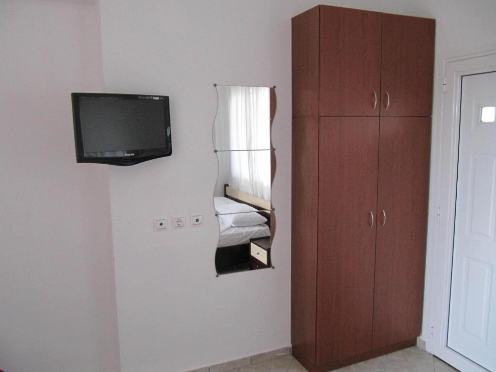 Daniel Studios Kallithea  Luaran gambar